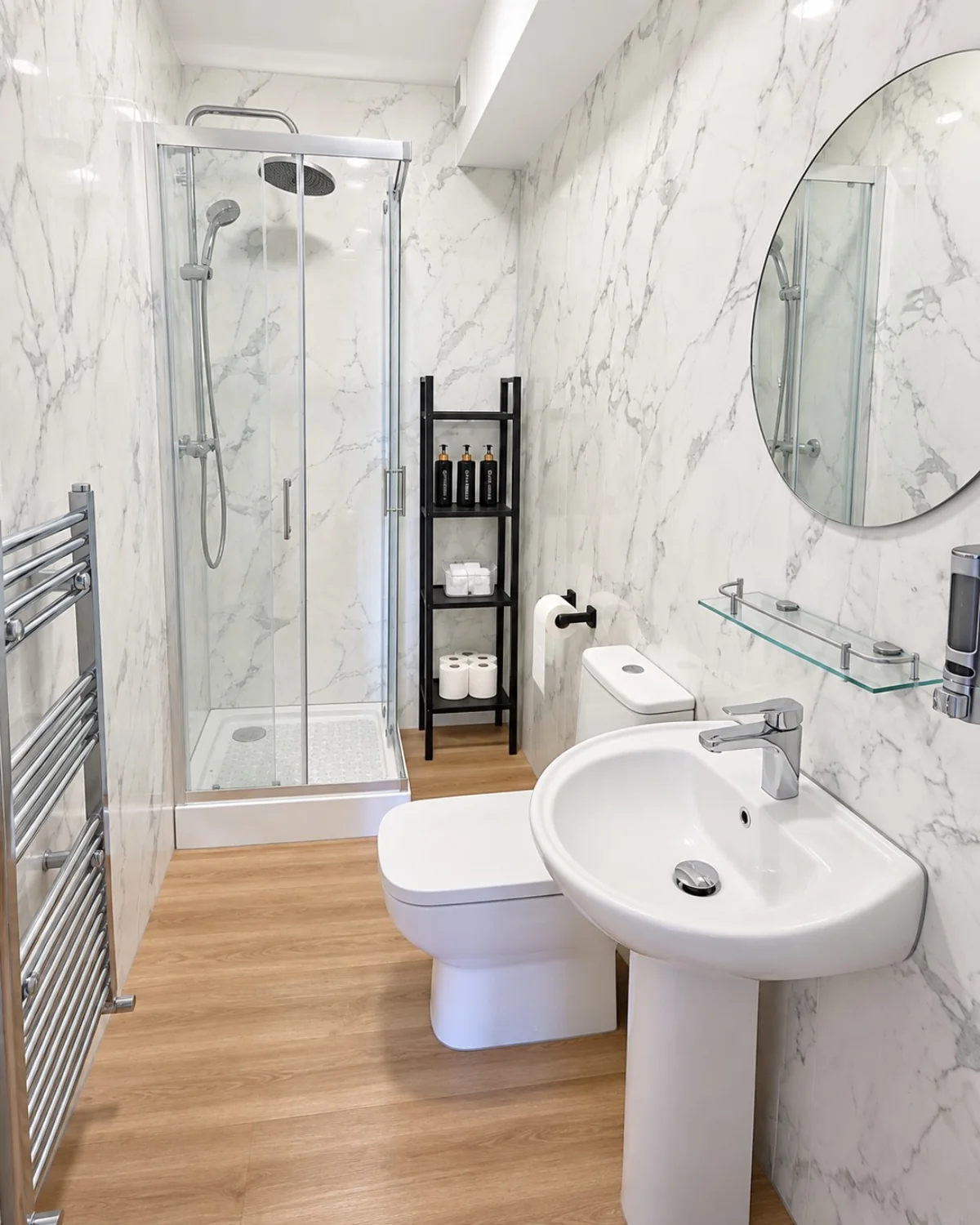Bright modern bathroom